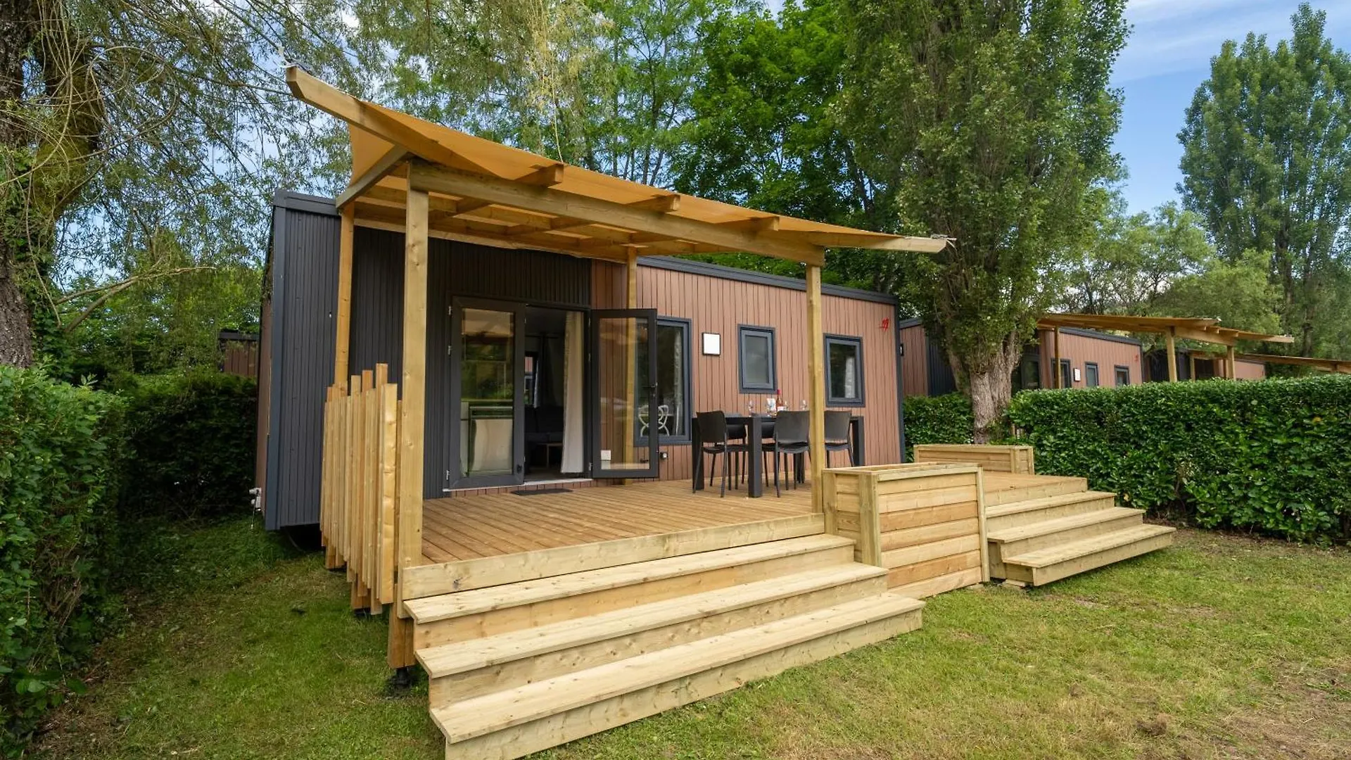 营地 Camping Le Lac Des Sapins Cublize