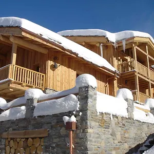 Maison d'hôtes Chalet Charmes, Sainte-Foy-Tarentaise