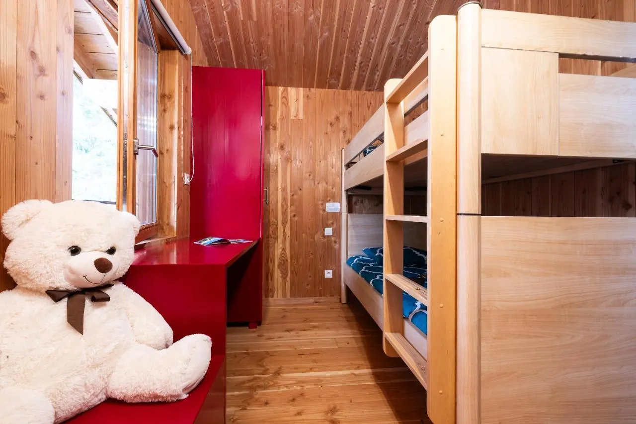 Camping Le Lac Des Sapins Cublize 0*,  France