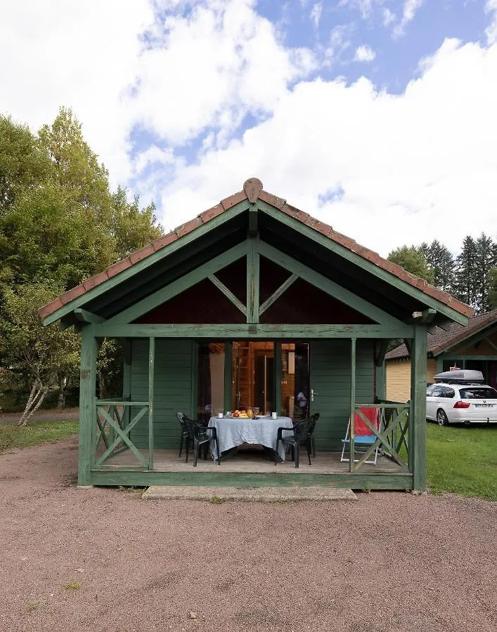 Campsite Camping Le Lac Des Sapins Cublize
