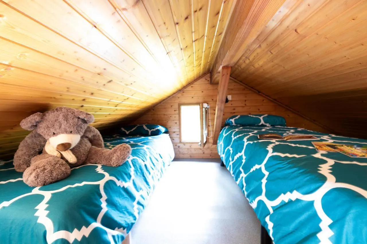 Camping Le Lac Des Sapins Cublize 0*,