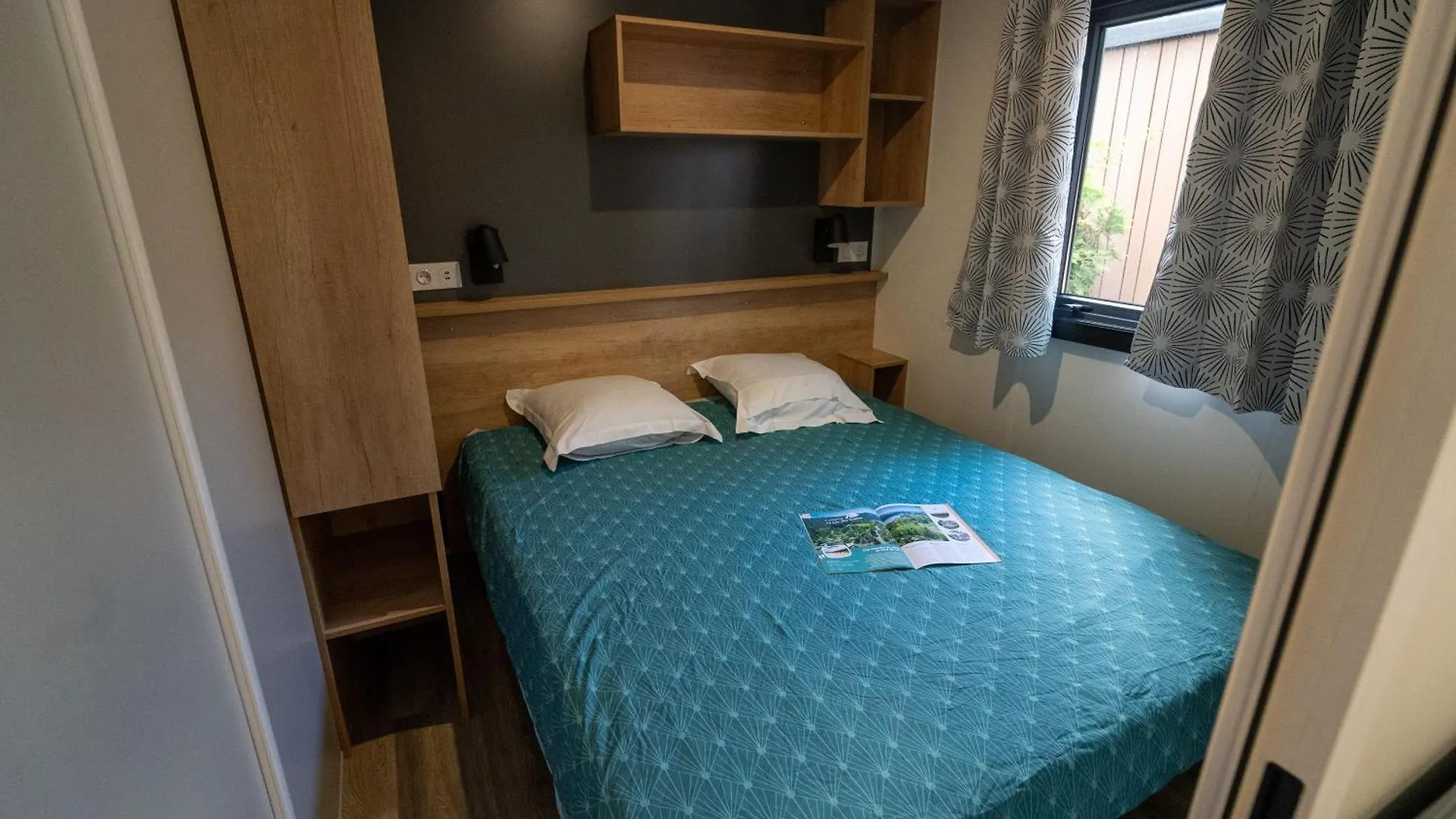 Camping Le Lac Des Sapins Cublize Campsite